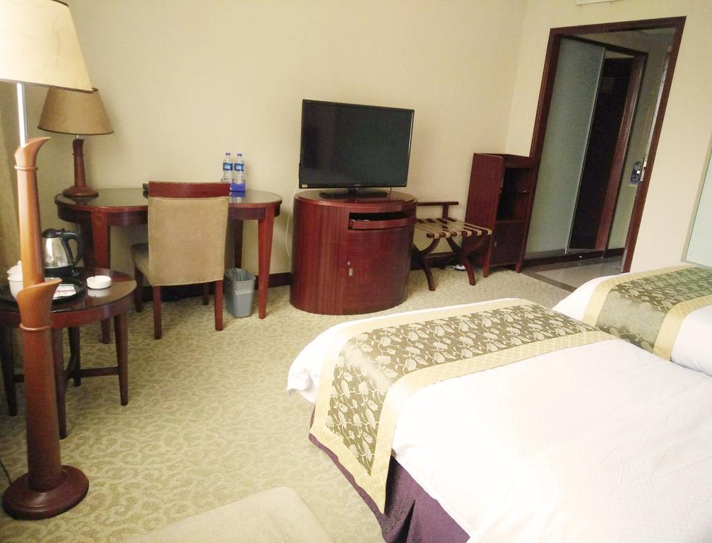 Guangzhou Nanfang Yiyuan Hotel Εξωτερικό φωτογραφία