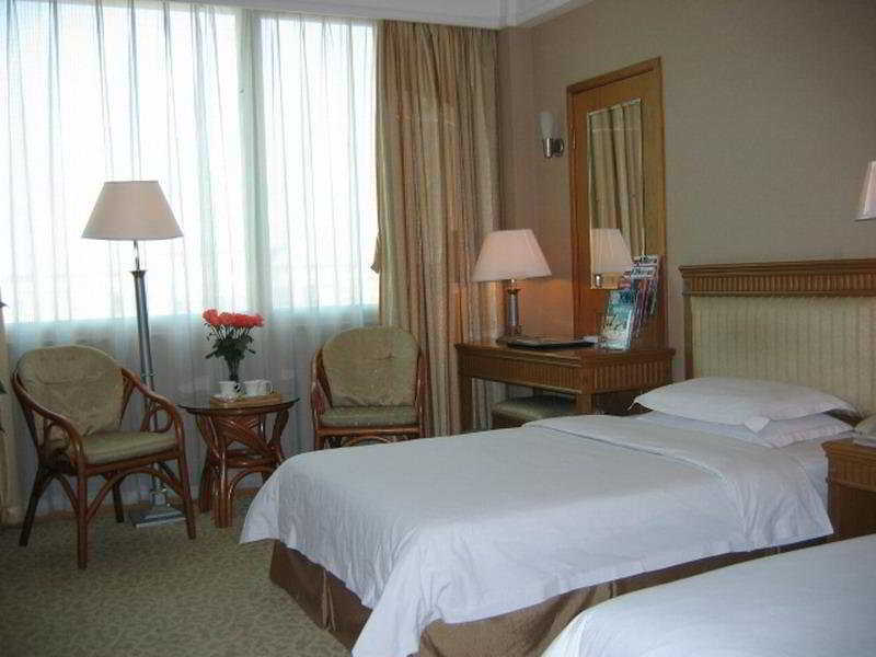Guangzhou Nanfang Yiyuan Hotel Εξωτερικό φωτογραφία