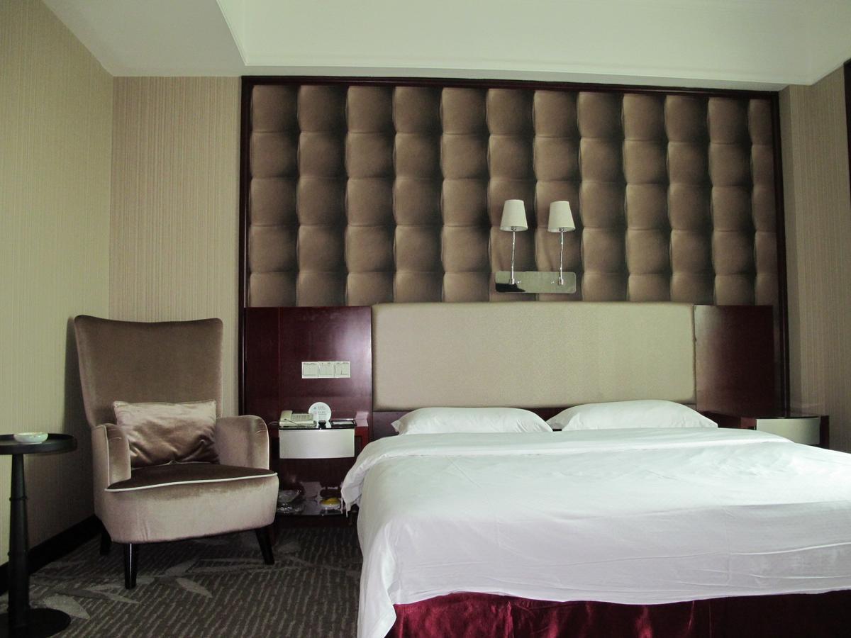Guangzhou Nanfang Yiyuan Hotel Εξωτερικό φωτογραφία